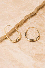 Load image into Gallery viewer, Frances Threader Hoop Earrings
